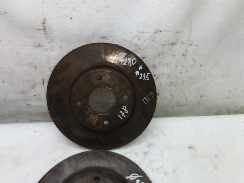 Тормозной диск Nissan Tiida 2007