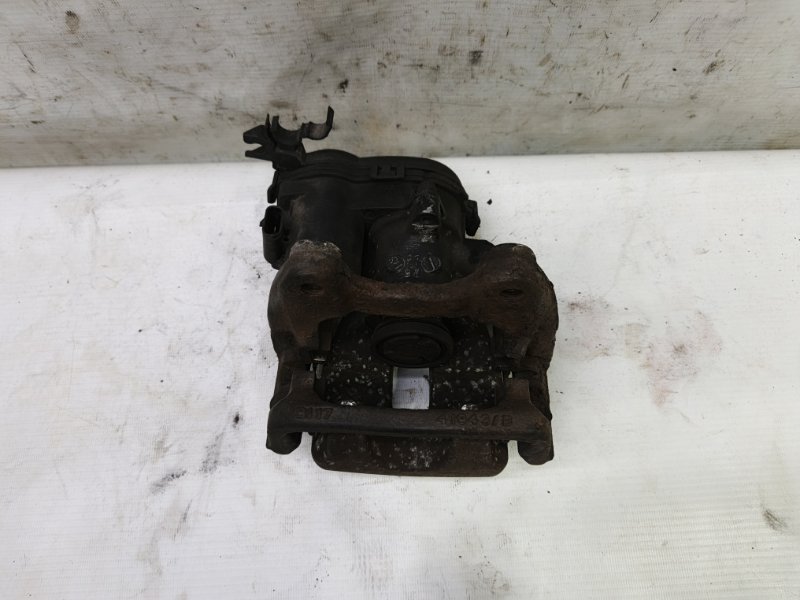 Суппорт Mercedes CLA - Class 2015 CLA 180