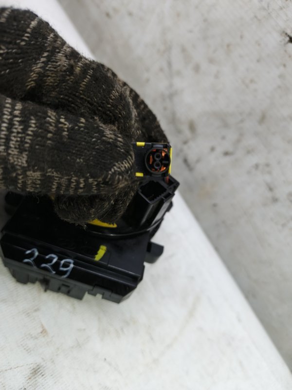 Шлейф подрулевой Hyundai Solaris 2014 RB