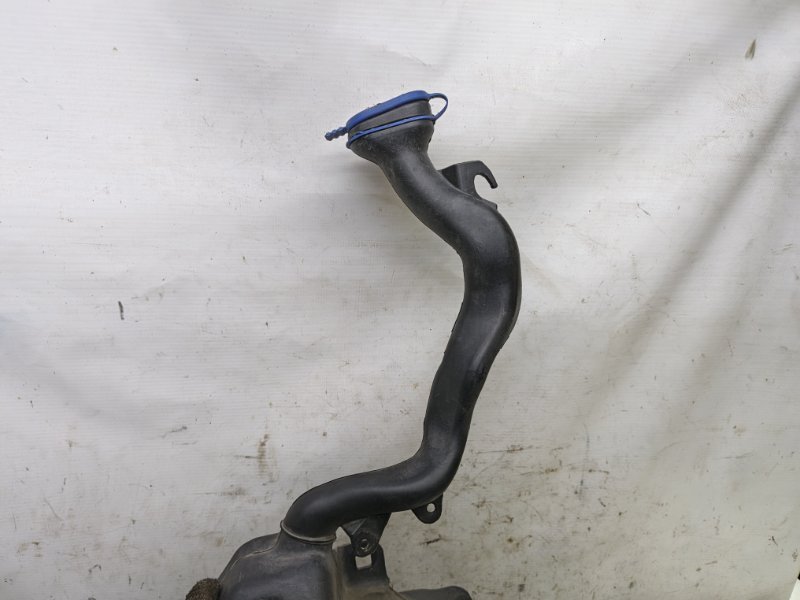 Бачок омывателя Mercedes CLA - Class 2015 CLA 180