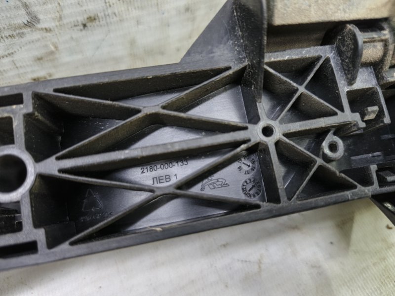 Ручка двери lada vesta 2022