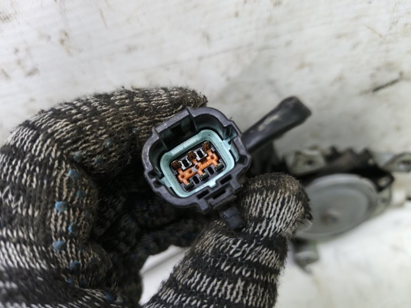 Стеклоподъемник электрический Nissan Tiida 2007