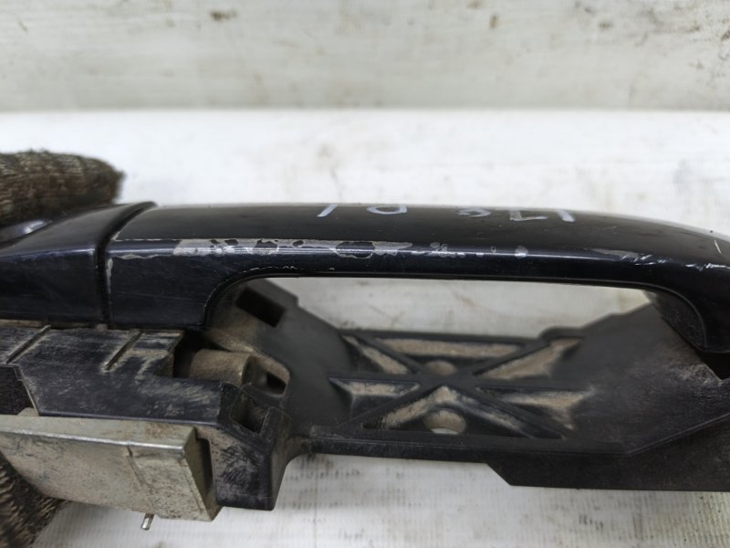 Ручка двери Nissan Tiida 2007