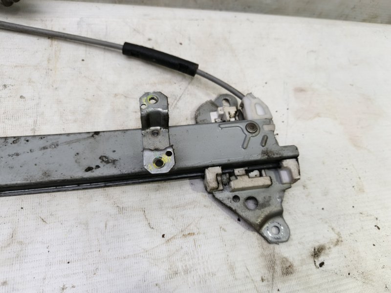 Стеклоподъемник электрический Nissan Tiida 2007