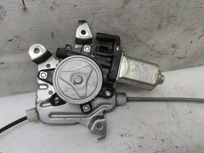 Стеклоподъемник электрический Nissan Tiida 2007