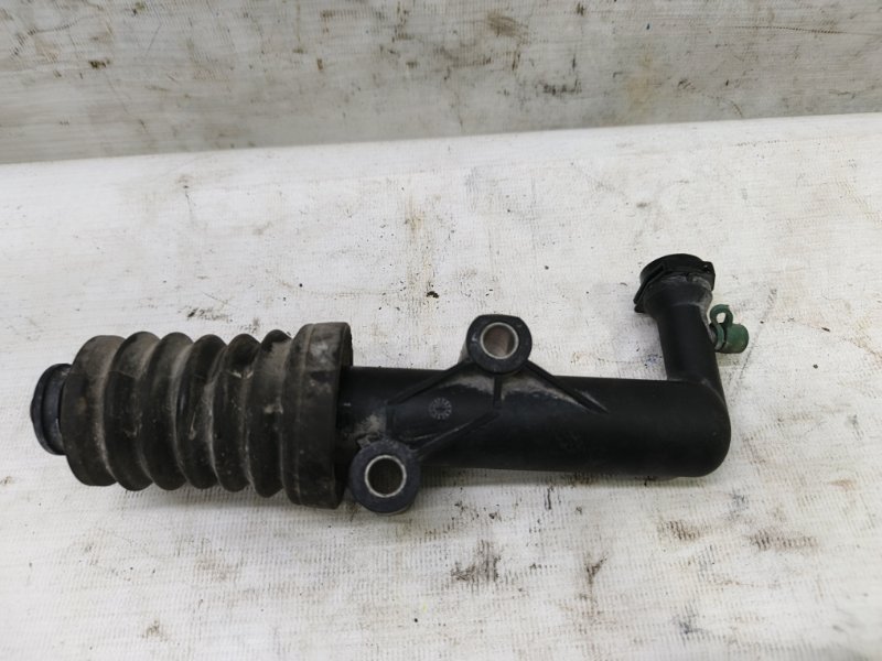 Рабочий цилиндр сцепления lada vesta 2020