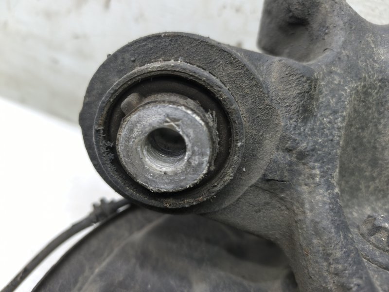 Кулак поворотный Mercedes CLA - Class 2015 CLA 180