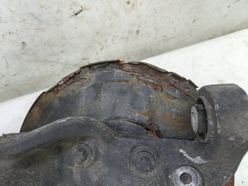 Кулак поворотный Mercedes CLA - Class 2015 CLA 180