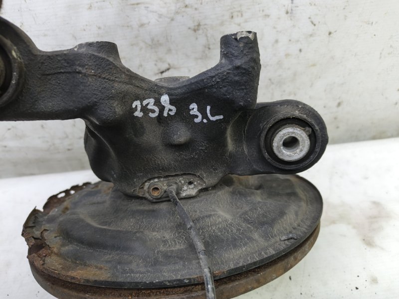 Кулак поворотный Mercedes CLA - Class 2015 CLA 180