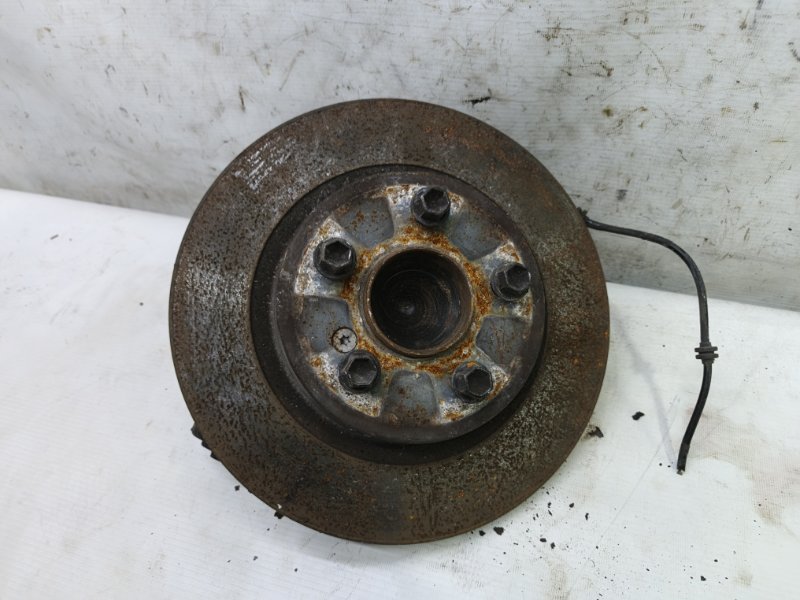 Кулак поворотный Mercedes CLA - Class 2015 CLA 180