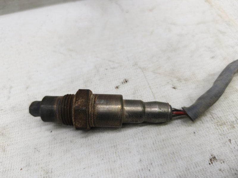 Лямбда зонд Lada Vesta 2020