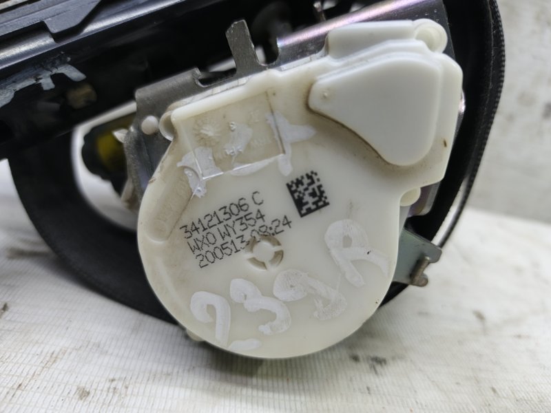 Ремень безопасности Chevrolet Cobalt 2013