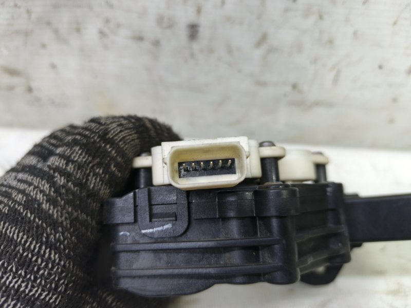 Педаль газа Chevrolet Cobalt 2013