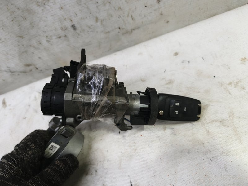 Замок зажигания Chevrolet Cobalt 2013