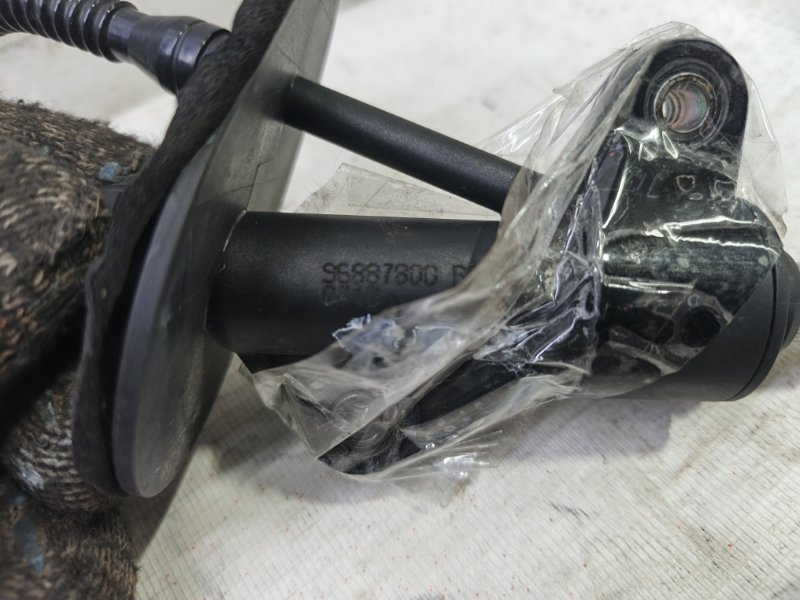 Цилиндр сцепления главный Chevrolet Cobalt 2013