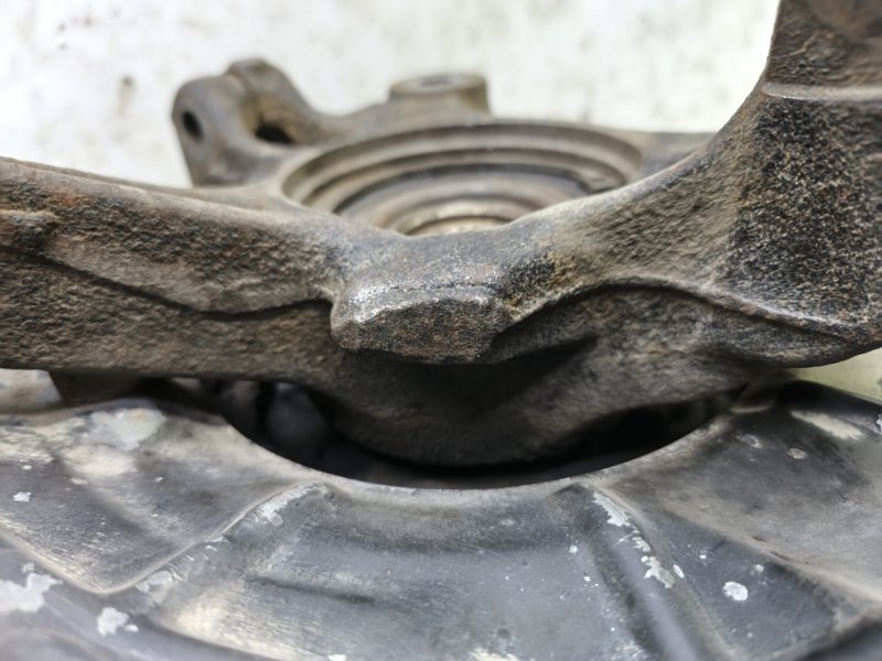 Кулак поворотный Chevrolet Cobalt 2013