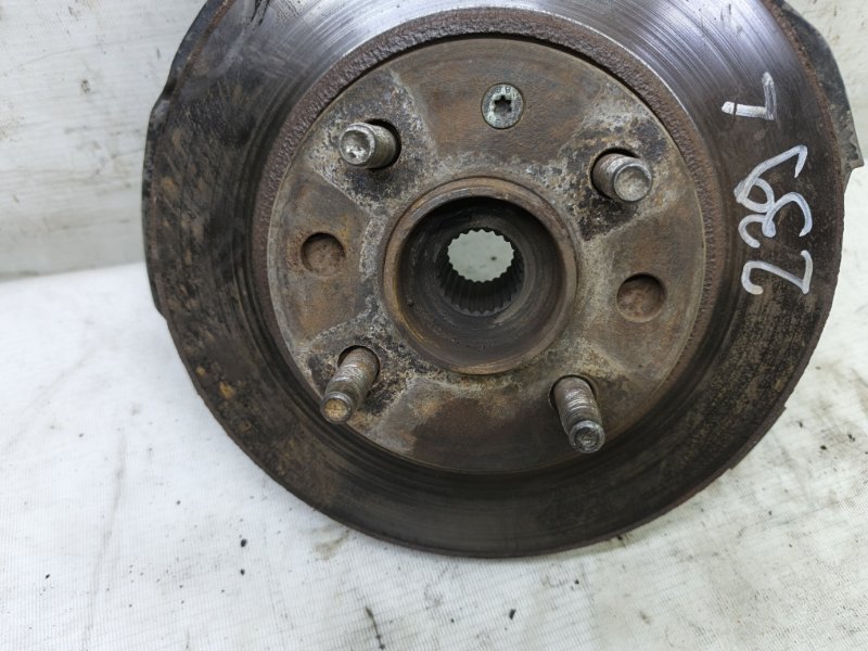 Кулак поворотный Chevrolet Cobalt 2013