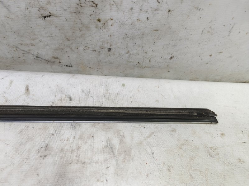 Молдинг стекла Mercedes CLA - Class 2015 CLA 180