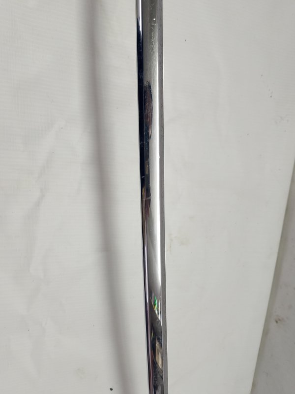 Молдинг крышки багажника Volvo XC70