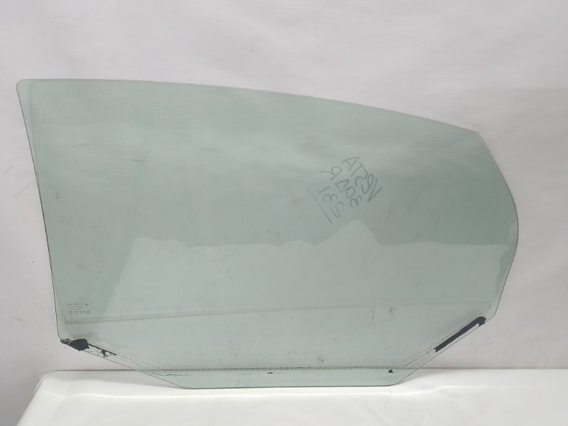 Стекло двери Lada Vesta 2020