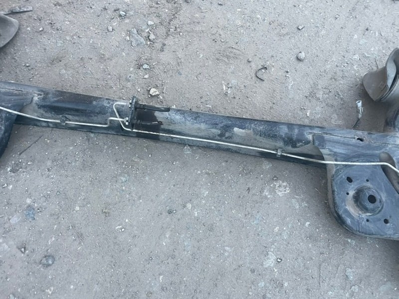 Балка Lada Xray 2021