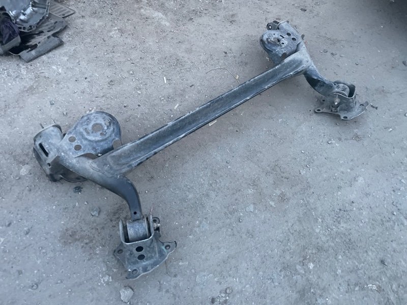 Балка Omoda C5 2023