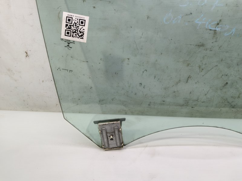 Стекло двери Mercedes CLA - Class 2015 CLA 180