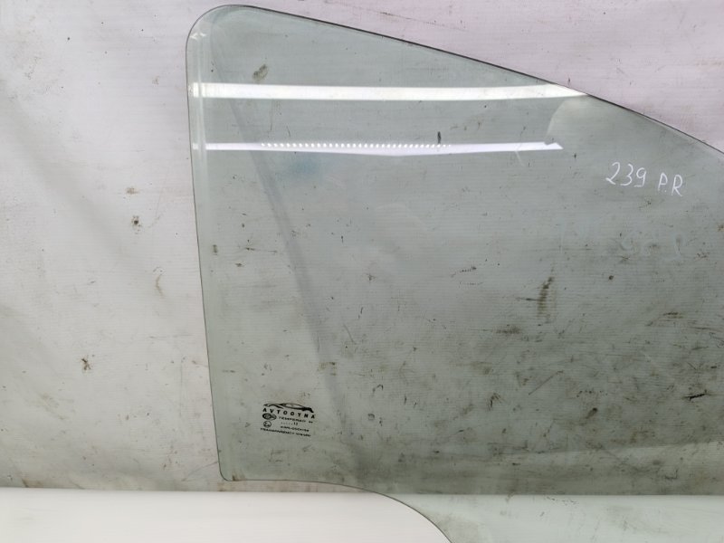 Стекло двери Chevrolet Cobalt 2013