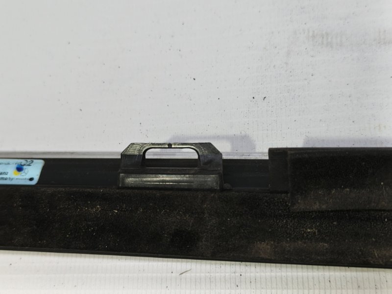 Молдинг стекла Mercedes CLA - Class 2015 CLA 180