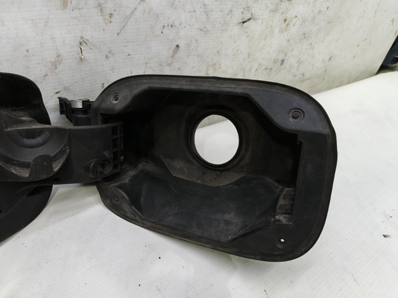 Лючок бензобака Mercedes CLA - Class 2015 CLA 180