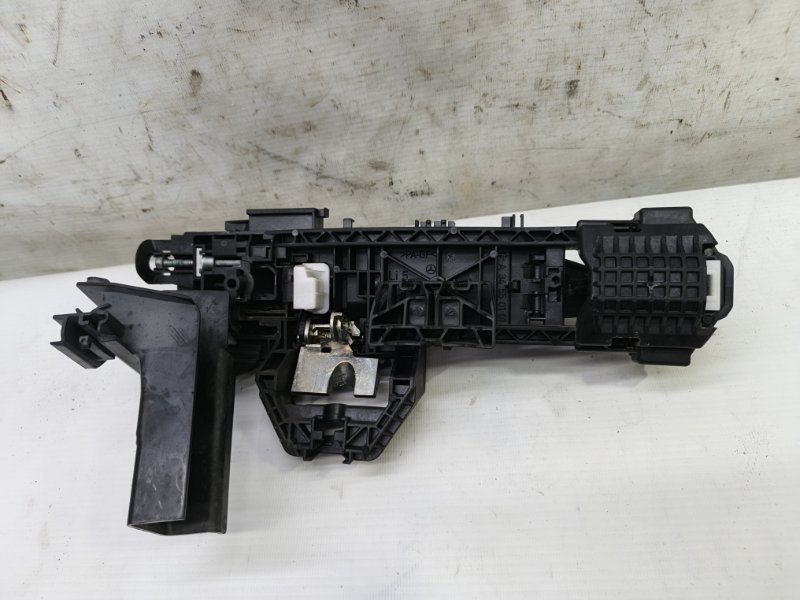 Ручка двери Mercedes CLA - Class 2015 CLA 180