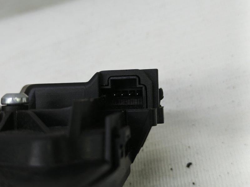 Замок багажника Mercedes CLA - Class 2015 CLA 180