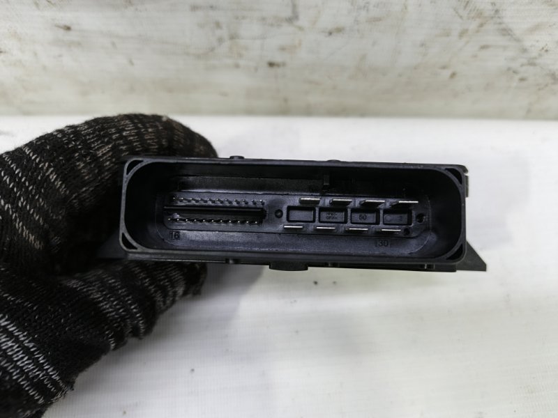 Блок ручника Mercedes CLA - Class 2015 CLA 180