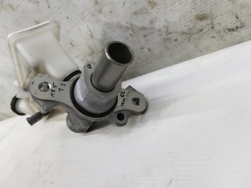 Главный тормозной цилиндр Mercedes CLA - Class 2015 CLA 180