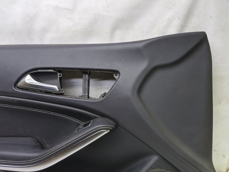 Обшивка двери Mercedes CLA - Class 2015 CLA 180