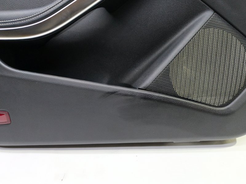 Обшивка двери Mercedes CLA - Class 2015 CLA 180