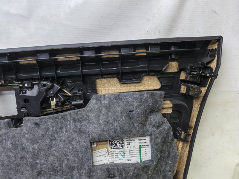 Обшивка двери Mercedes CLA - Class 2015 CLA 180