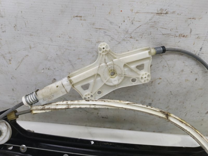 Стеклоподъемник электрический Mercedes CLA - Class 2015 CLA 180