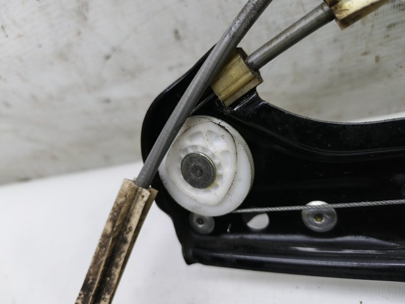 Стеклоподъемник электрический Mercedes CLA - Class 2015 CLA 180