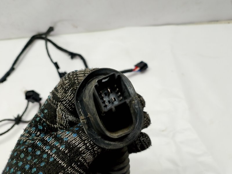 Проводка двери Lada Vesta 2020