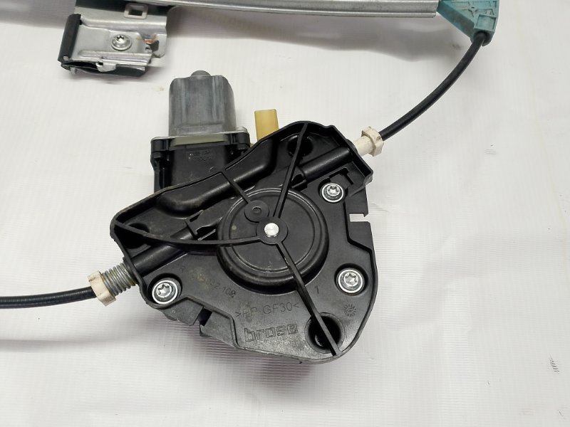 Стеклоподъемник Lada Vesta 2020