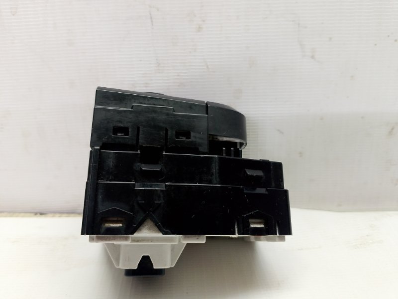 Блок управления зеркалами Kia Rio 2019 FB