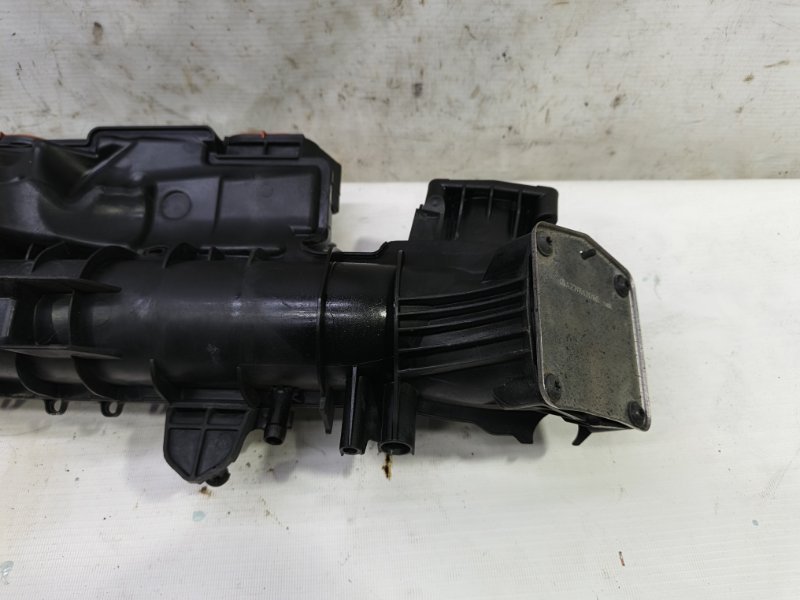 Впускной коллектор Mercedes CLA - Class 2015 CLA 180