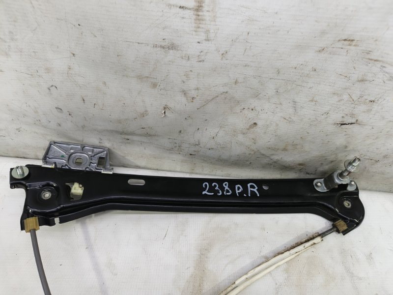 Стеклоподъемник электрический Mercedes CLA - Class 2015 CLA 180