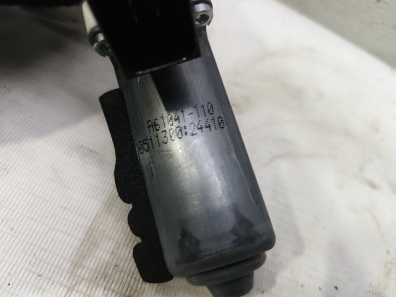 Моторчик стеклоподъемника Mercedes CLA - Class 2015 CLA 180