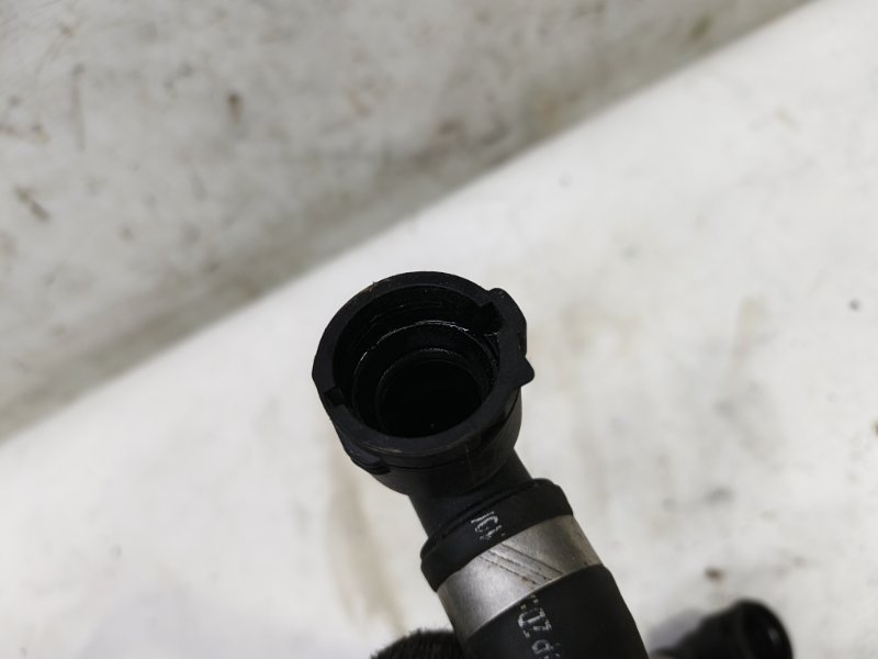 Патрубок охлаждения Mercedes CLA - Class 2015 CLA 180