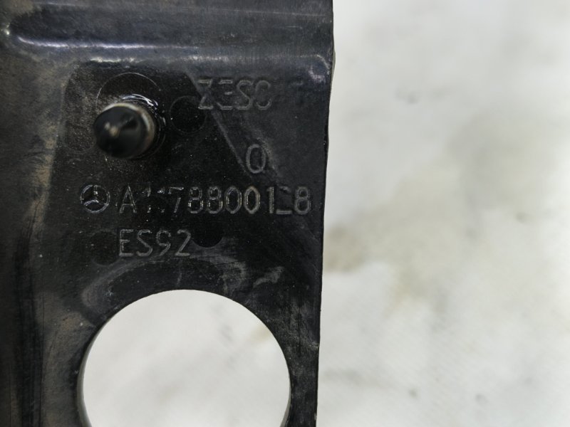 Петля капота Mercedes CLA - Class 2015 CLA 180