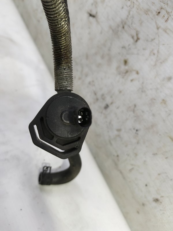 Клапан вентиляции картерных газов Mercedes CLA - Class 2015 CLA 180