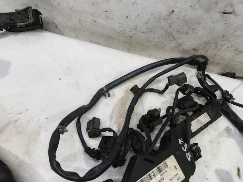 Проводка двигателя Mercedes CLA - Class 2015 CLA 180