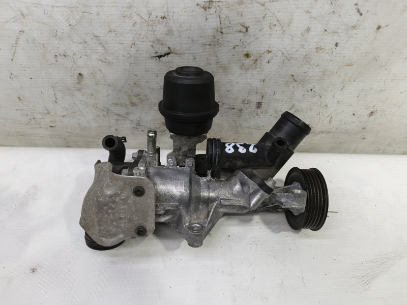 Насос водяной ( помпа ) Mercedes CLA - Class 2015 CLA 180